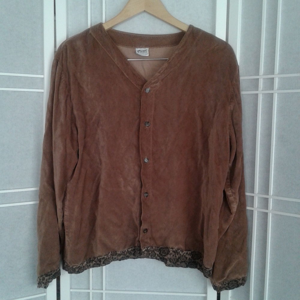 CP Shades velvet  brown top